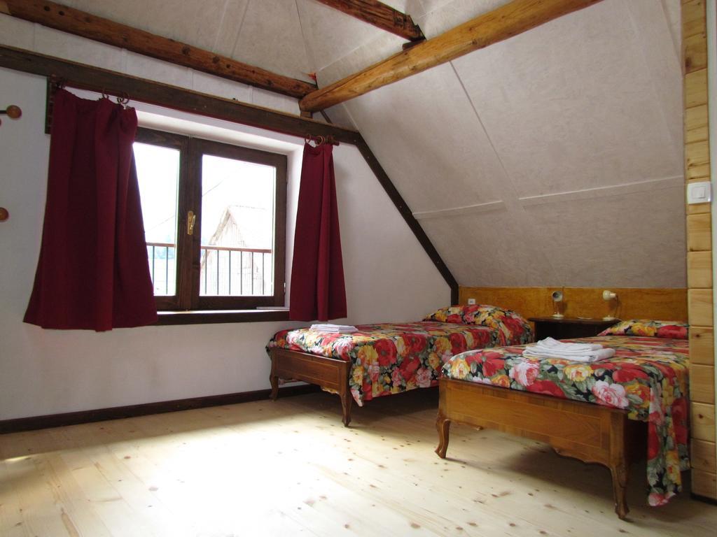 Joe'S Place Log pod Mangartom Dış mekan fotoğraf